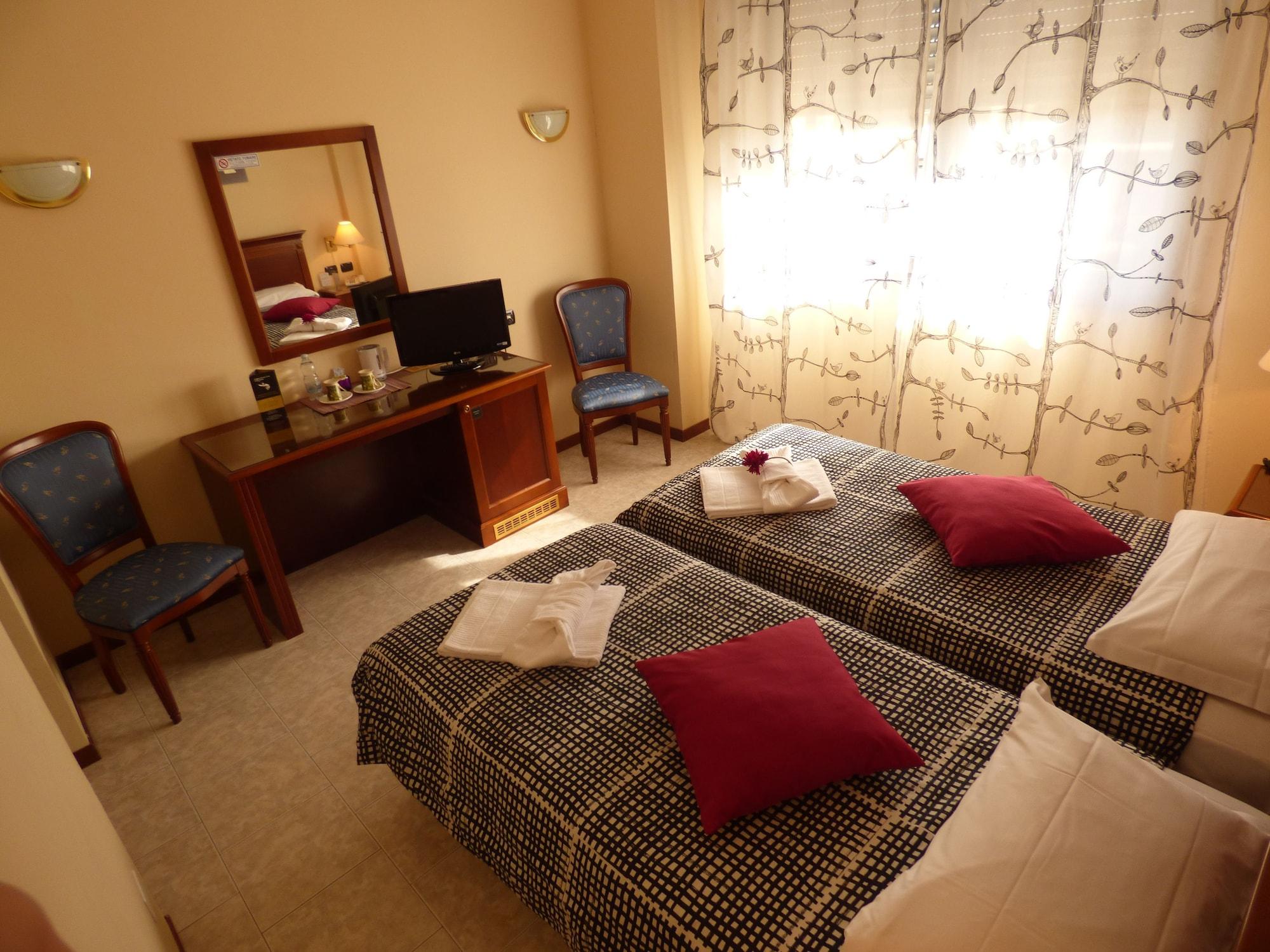Hotel פידנצה מראה חיצוני תמונה