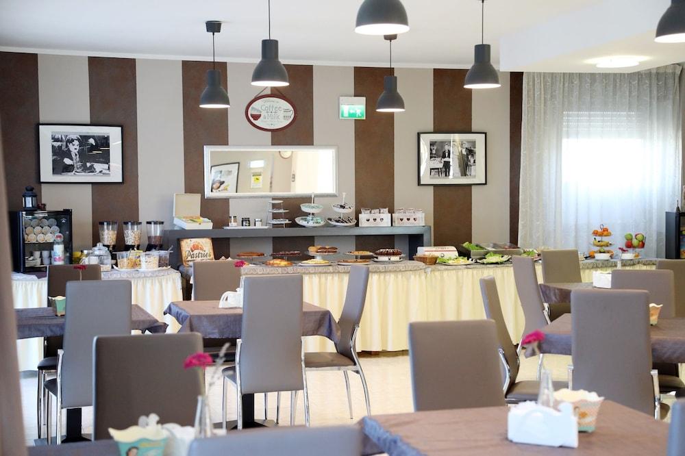 Hotel פידנצה מראה חיצוני תמונה