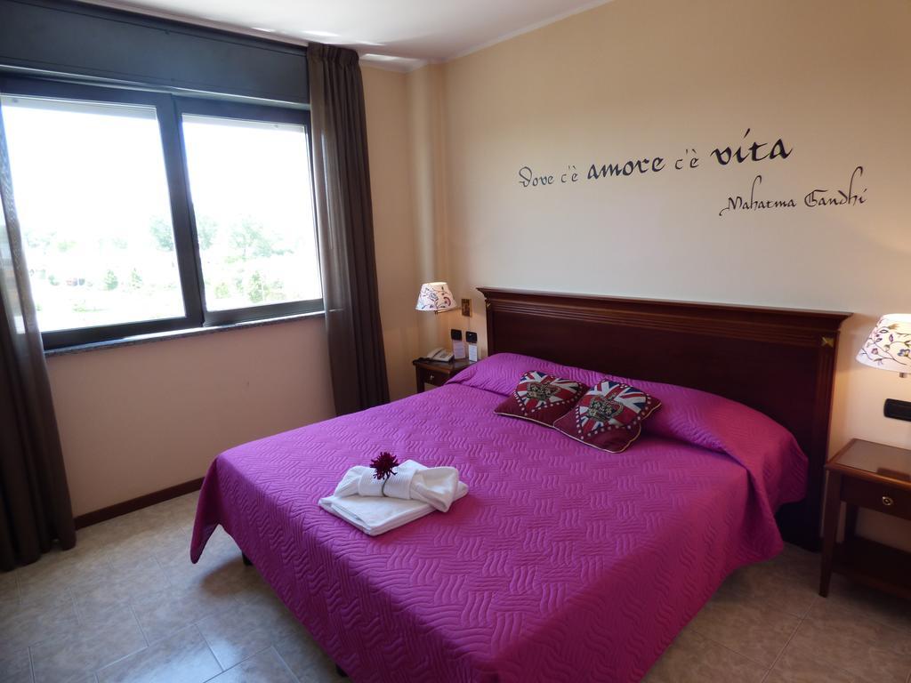 Hotel פידנצה מראה חיצוני תמונה
